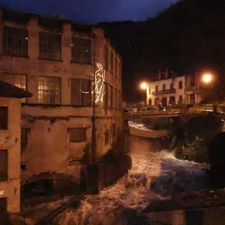 Le Moulin De Thiers-lamaisondefrancois03 * Thiers